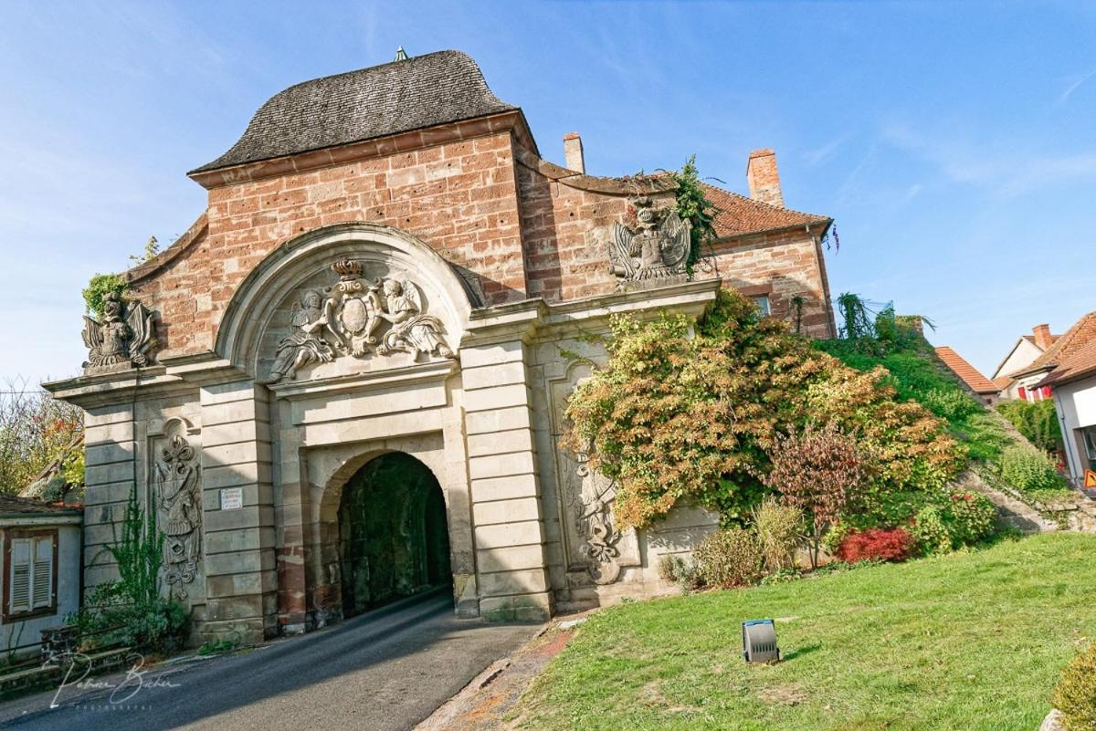 Logis Hotel Notre-Dame - Restaurant Ouvert Midi Et Soir Sauf Dimanche Soir Danne-et-Quatre-Vents ภายนอก รูปภาพ