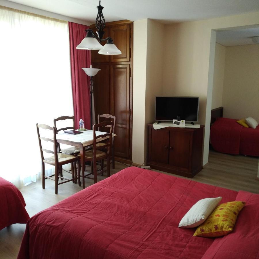 Logis Hotel Notre-Dame - Restaurant Ouvert Midi Et Soir Sauf Dimanche Soir Danne-et-Quatre-Vents ภายนอก รูปภาพ