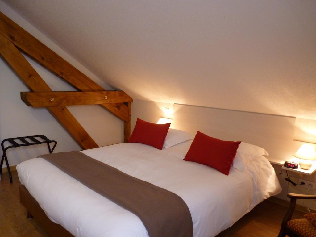Logis Hotel Notre-Dame - Restaurant Ouvert Midi Et Soir Sauf Dimanche Soir Danne-et-Quatre-Vents ภายนอก รูปภาพ