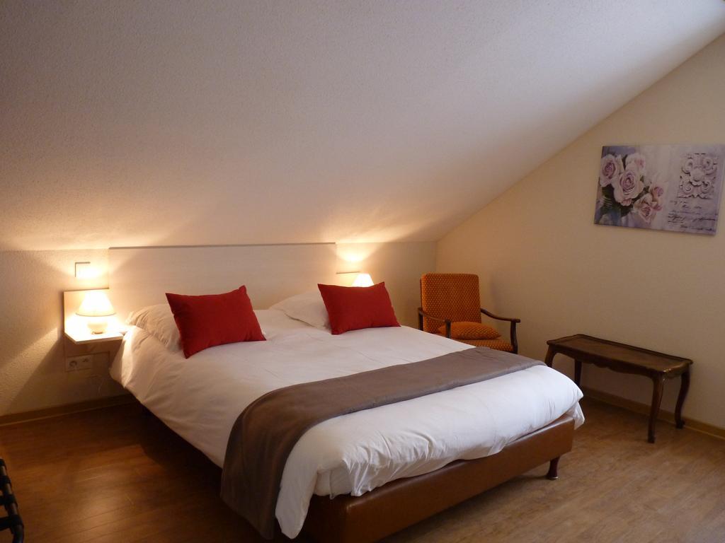 Logis Hotel Notre-Dame - Restaurant Ouvert Midi Et Soir Sauf Dimanche Soir Danne-et-Quatre-Vents ภายนอก รูปภาพ